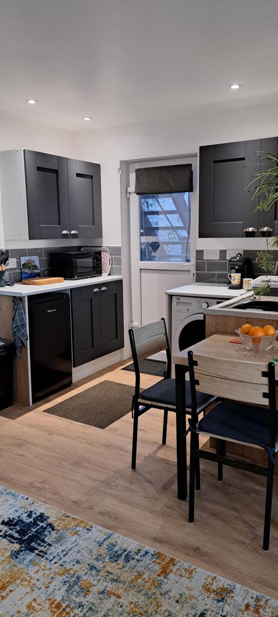 Modern Studio Apartment With Outstanding Views, Sleeps 2 Newlyn Bagian luar foto