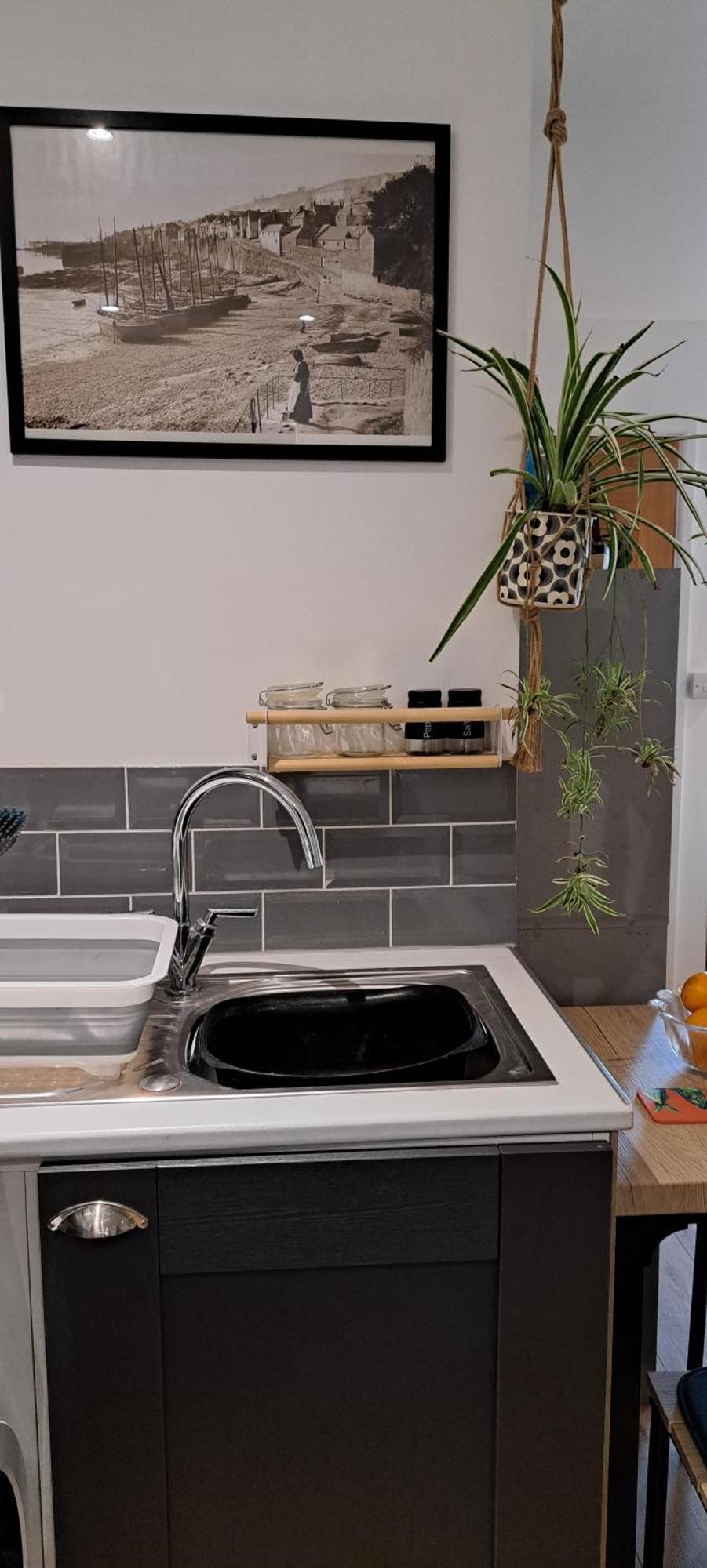 Modern Studio Apartment With Outstanding Views, Sleeps 2 Newlyn Bagian luar foto
