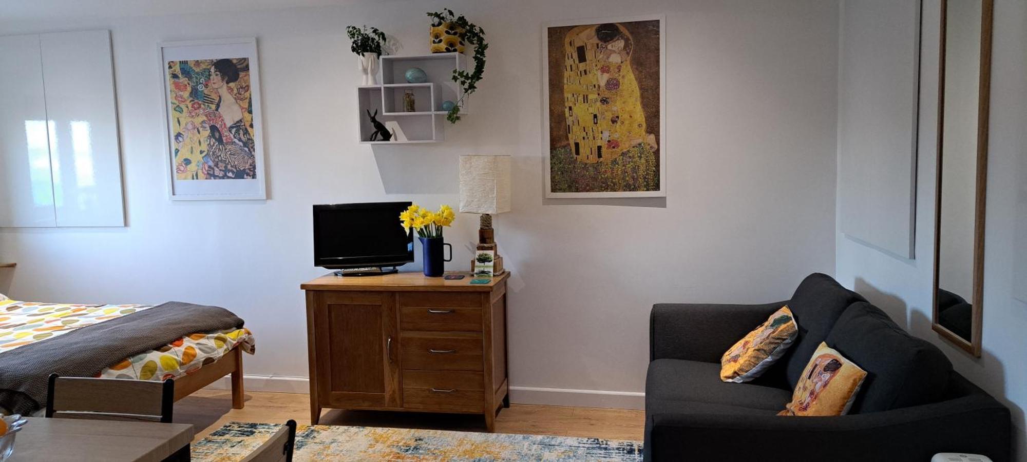 Modern Studio Apartment With Outstanding Views, Sleeps 2 Newlyn Bagian luar foto