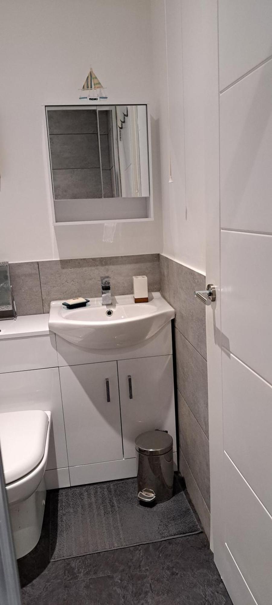 Modern Studio Apartment With Outstanding Views, Sleeps 2 Newlyn Bagian luar foto